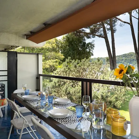 Henriette Terrazza, Accesso Al Lago, Piscina Appartement Angera
